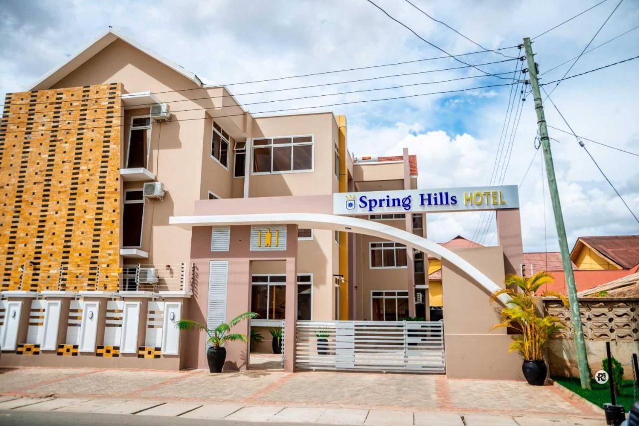 Spring Hills Hotel - โดโดมา ภายนอก รูปภาพ